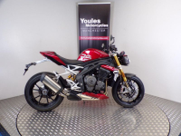 Triumph SPEED TRIPLE 1200 RS (RED)