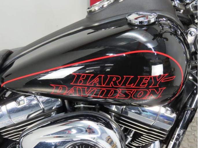 Harley-Davidson Fxdl 103 Dyna Lowrider 16 (Black)